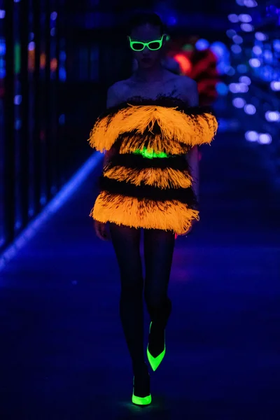 Look 93